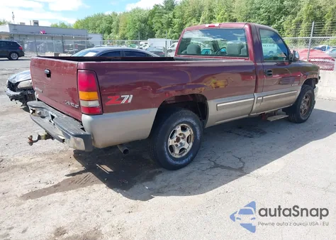2000 Chevrolet Silverado 1500 Ls z USA, uszkodzony, nr VIN 1GCEK14T8YE137776